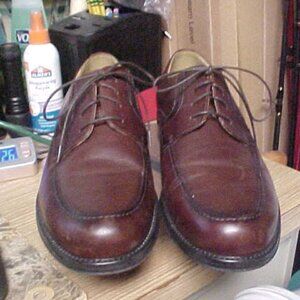 Chaps mens 11.5 Dress Shoes. new . never worn
